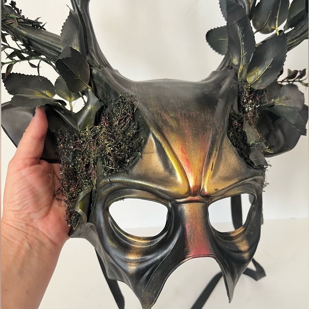Hand Crafted Forest Deer Antler Halloween Mask Black Gold Hand Painted Moss Fern - Picture 5 of 12
